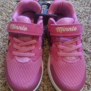 SOLD KID SIZE 11 MINNIE MOUSE SHOE